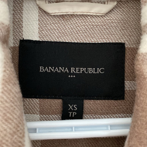 Banana Republic shacket - Picture 3 of 3